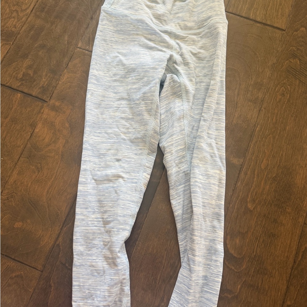 Lululemon wundermost leggings size 2 Light Gray